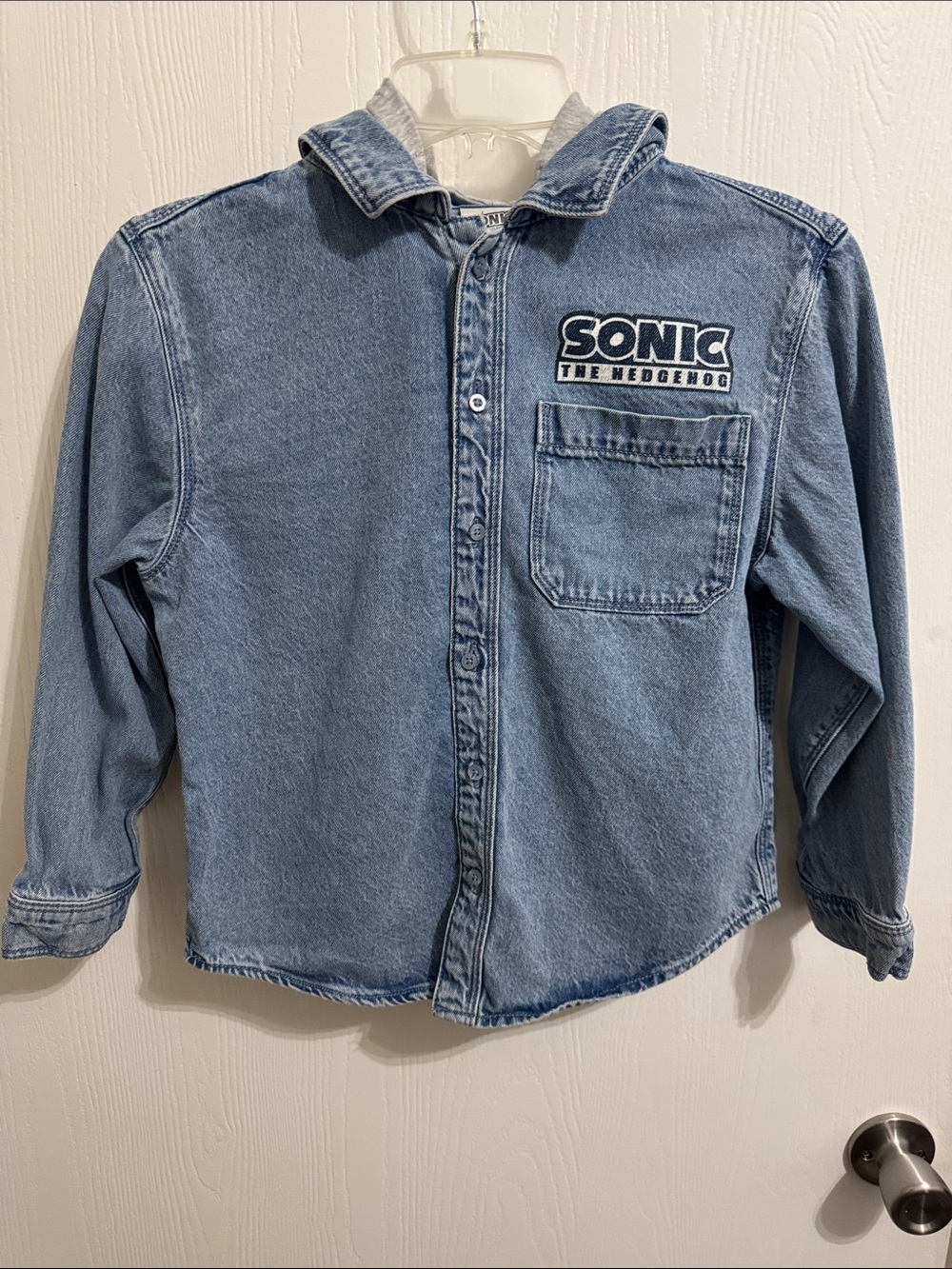 Sonic The Hedgehog Denim Hooded Button Down Shirt Jacket Boys Medium Cotton Logo